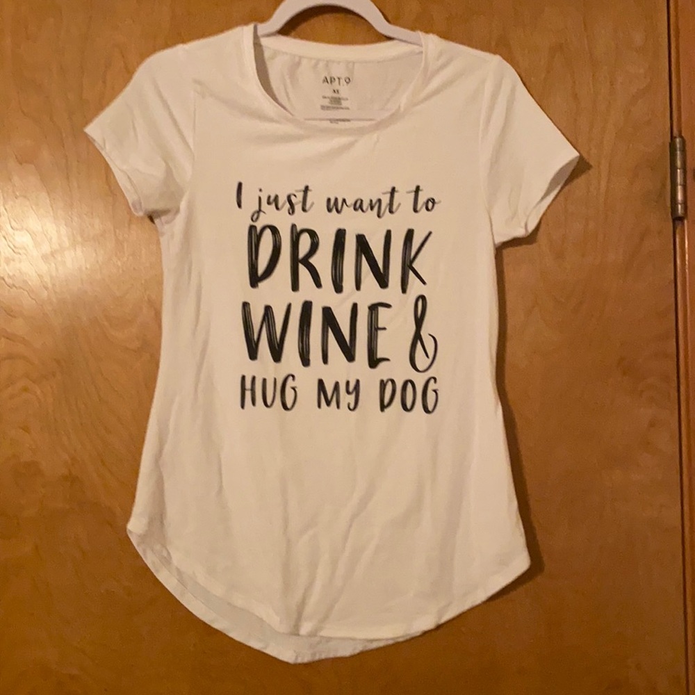 White tshirt size:xs
